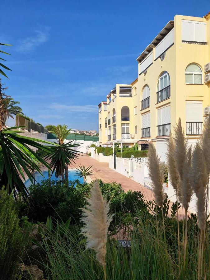 Appartamento Casa De Kosma Torrevieja Esterno foto